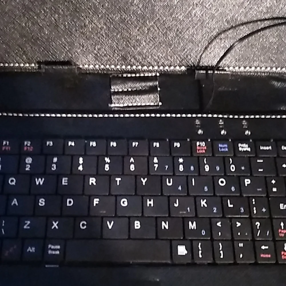 Universal USB keyboard case